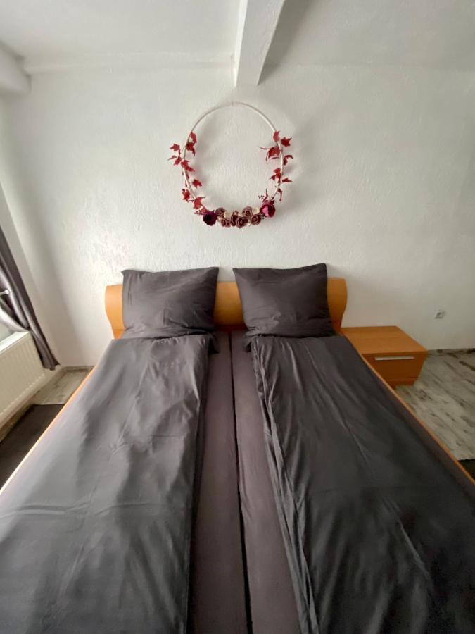 El Greco Ferienwohnung Tieringen Exterior foto